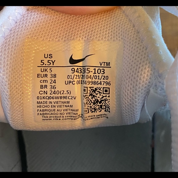 Nike Air Max Youth size 5.5 which is women’s 6.5 - Picture 4 of 5